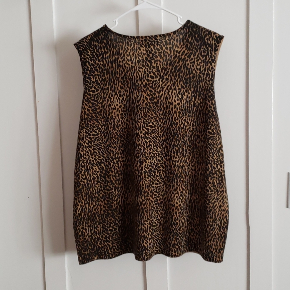 Dressy Leopard Print Tank Top. - Picture 2 of 3